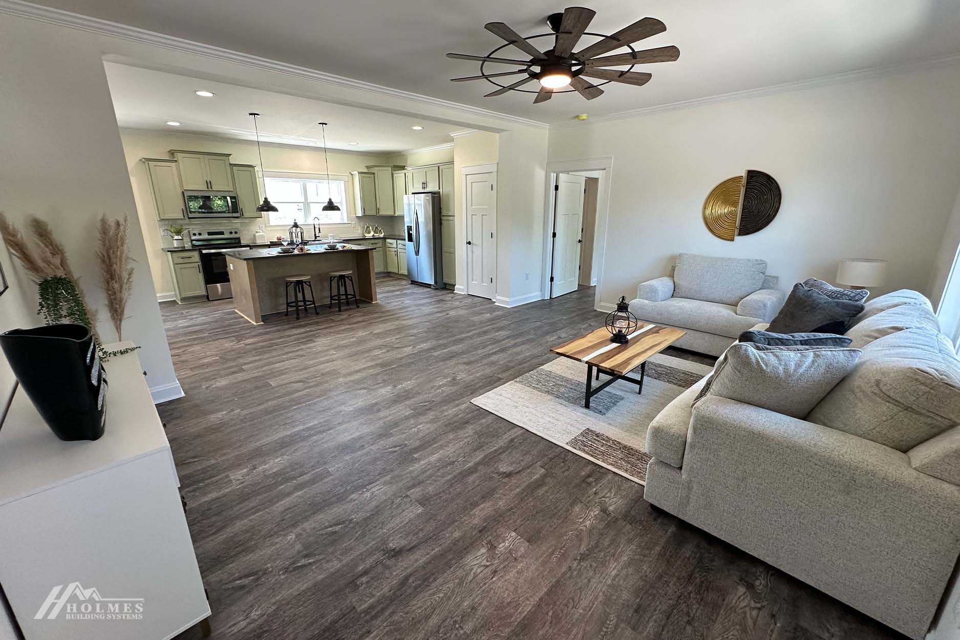 caroline_interior_02